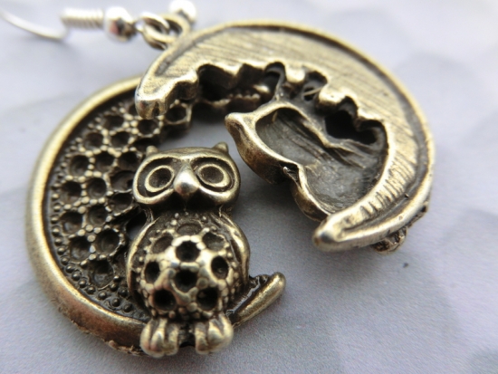 Preview: Eule auf Mond Ohrringe bronzefarben Vintage UHU